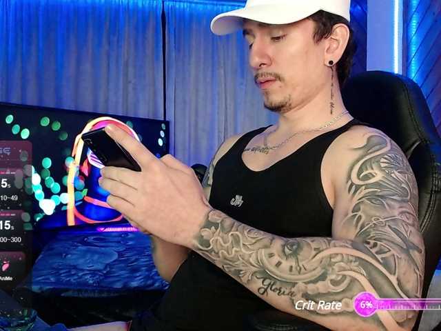 Live sex webcam photo for Steven-tyler #277885848