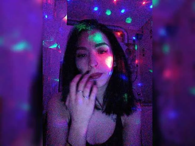 Live sex webcam photo for Sthanskiy99 #277102366