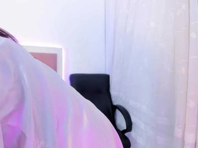 Live sex webcam photo for Stormihills #290892480