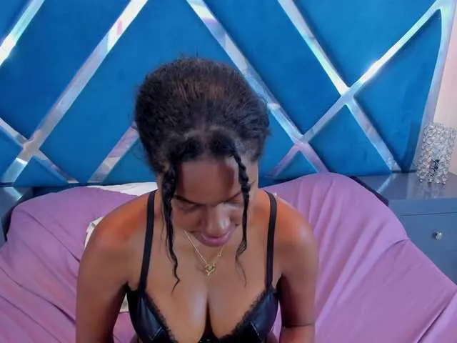 Live sex webcam photo for Stormihills #292028297