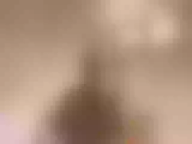 Live sex webcam photo for Strawberry-1 #277030673