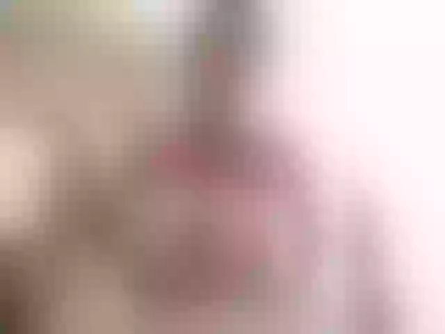 Live sex webcam photo for Strawberry-1 #277476914