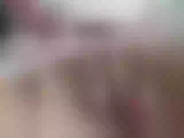 Live sex webcam photo for Strawberry-1 #277874760