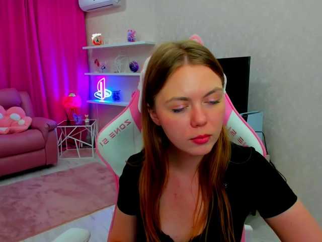 Live sex webcam photo for Strawberrye #292261220