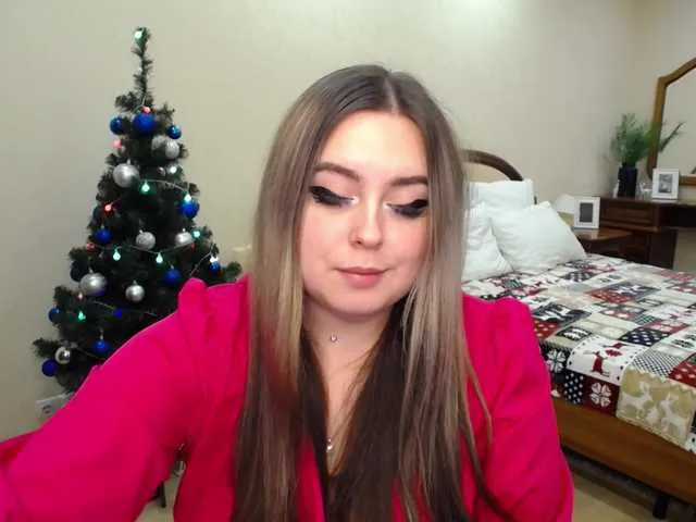 Live sex webcam photo for StrawberryeLove #276875831