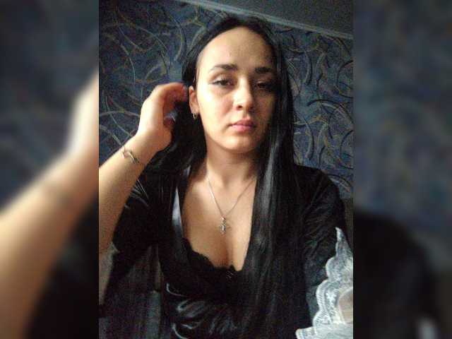 Live sex webcam photo for Stripperella1 #276579370