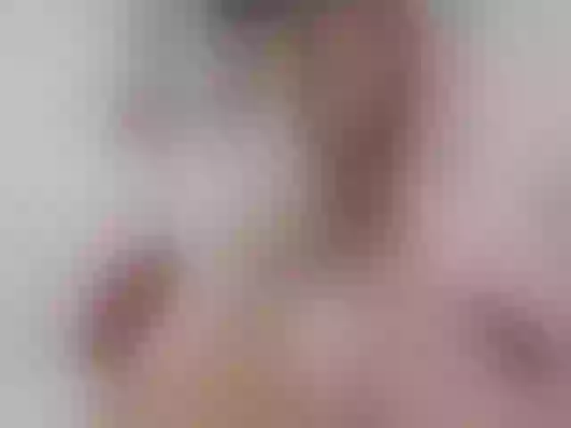Live sex webcam photo for SuaveGia #275941303