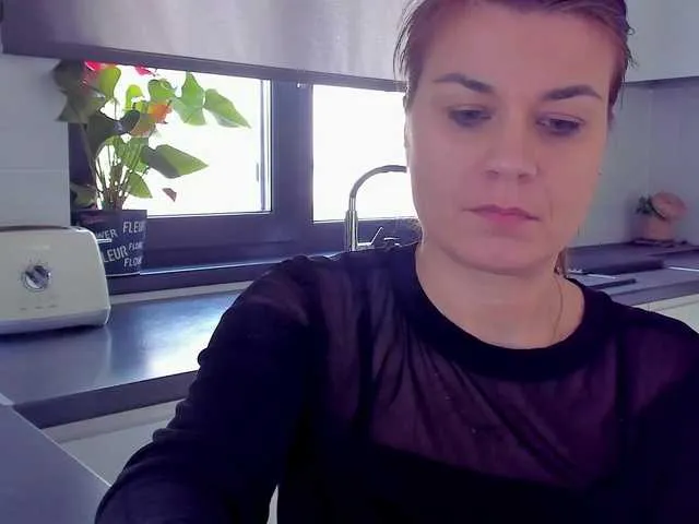 Live sex webcam photo for SuaveGia #290859748