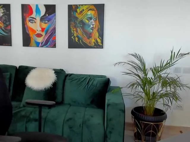 Live sex webcam photo for SuaveGia #291647291