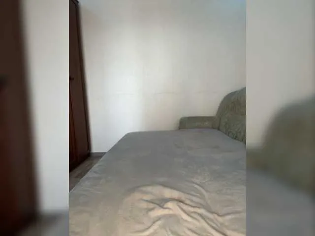 Live sex webcam photo for Sugar-pussy #276107585