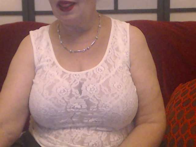 Live sex webcam photo for SugarBoobs #274432549