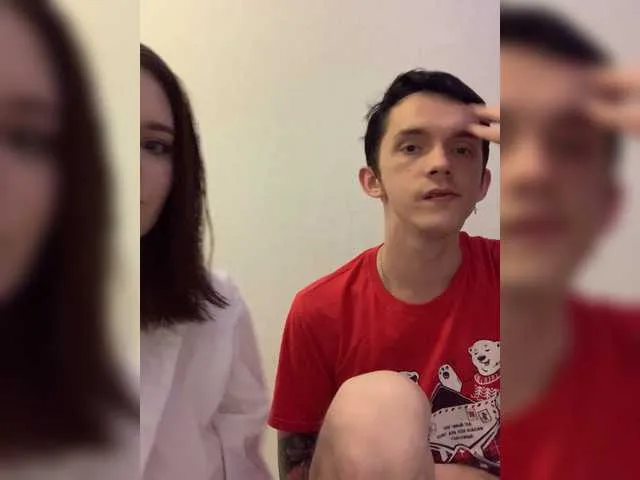 Live sex webcam photo for Sugarcrush17 #273981527