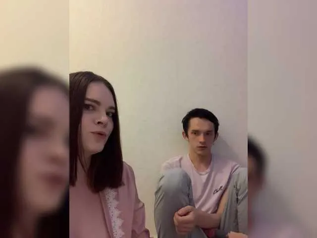 Live sex webcam photo for Sugarcrush17 #274149421