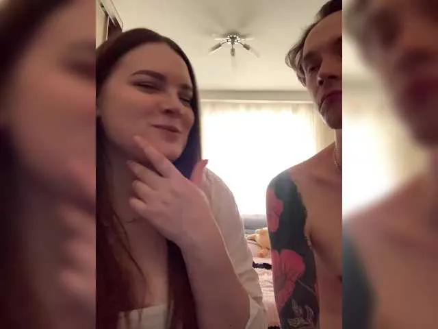 Live sex webcam photo for Sugarcrush17 #290909723