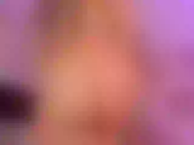 Live sex webcam photo for SummerEliss #290630499