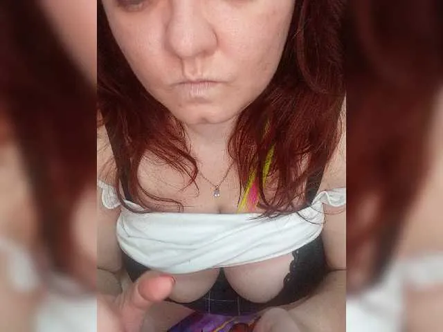 Live sex webcam photo for SummerKat #277537806