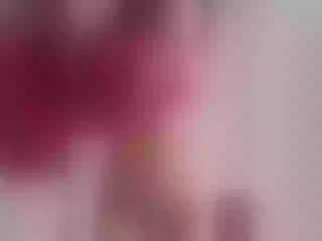 Live sex webcam photo for Sun-Balm #291877933