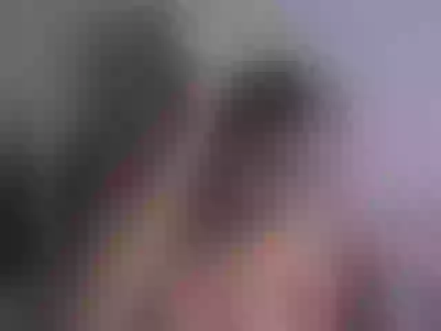Live sex webcam photo for Sun-kissed1 #272237284