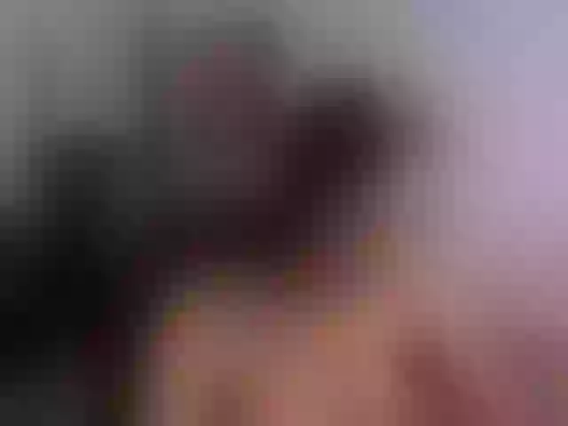 Live sex webcam photo for Sun-kissed1 #272336936
