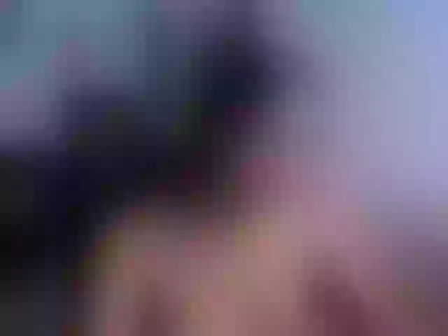 Live sex webcam photo for Sun-kissed1 #272365558