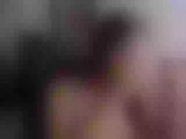 Live sex webcam photo for Sun-kissed1 #272404396