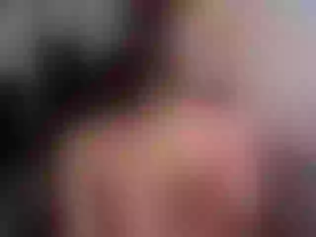 Live sex webcam photo for Sun-kissed1 #272433915