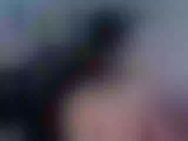 Live sex webcam photo for Sun-kissed1 #273400978