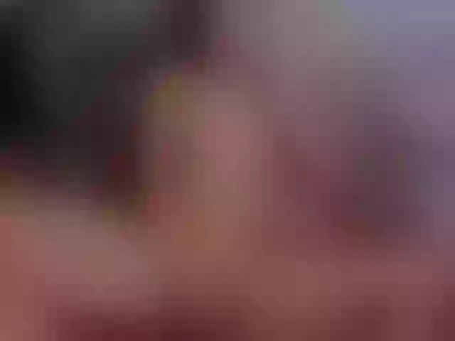 Live sex webcam photo for Sun-kissed1 #273892544