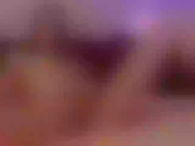 Live sex webcam photo for Sunbeam69 #288030554