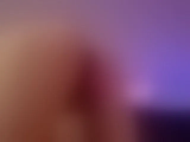 Live sex webcam photo for Sunbeam69 #288030557