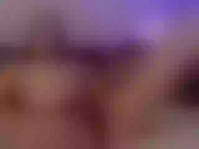 Live sex webcam photo for Sunbeam69 #288030564