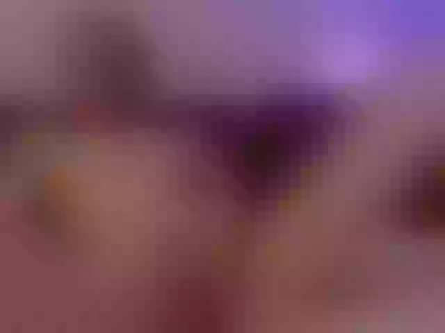 Live sex webcam photo for Sunbeam69 #288030567