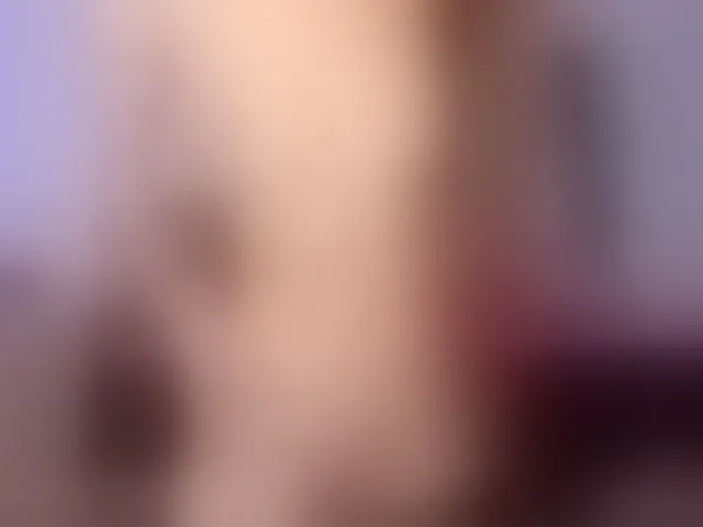 Live sex webcam photo for Sunbeam69 #293501265