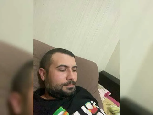 Live sex webcam photo for Sunderland08 #276833550