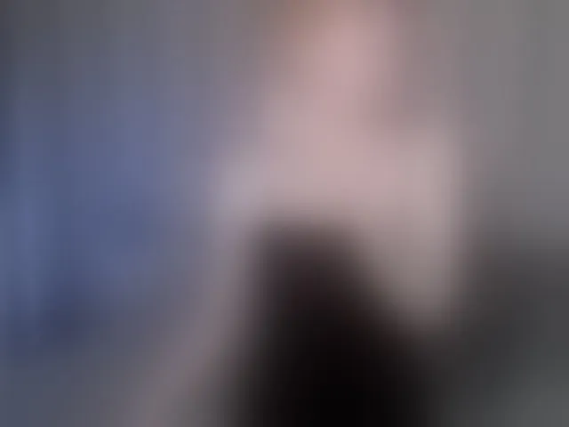Live sex webcam photo for Sunnny #292371350
