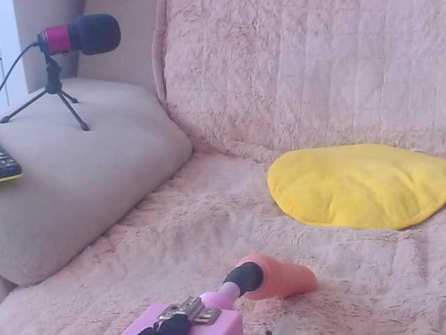 Live sex webcam photo for Sunny-Rose #273737628