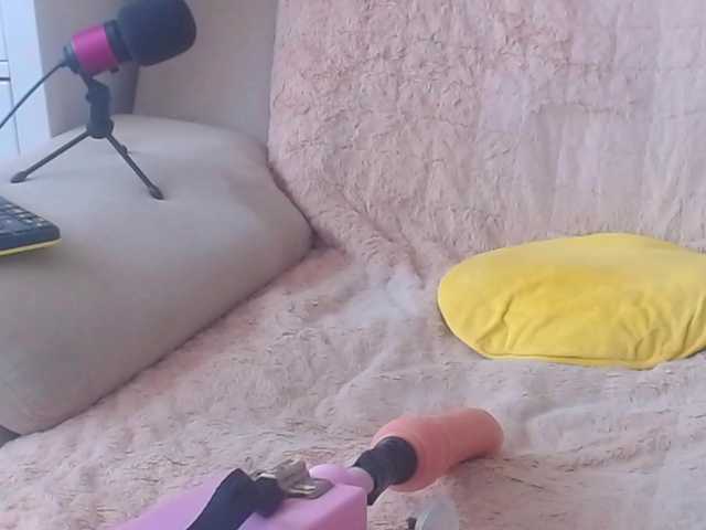 Live sex webcam photo for Sunny-Rose #274542702