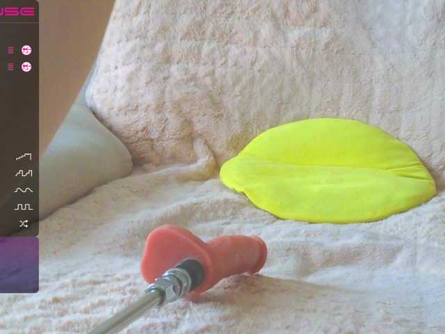 Live sex webcam photo for Sunny-Rose #276034643