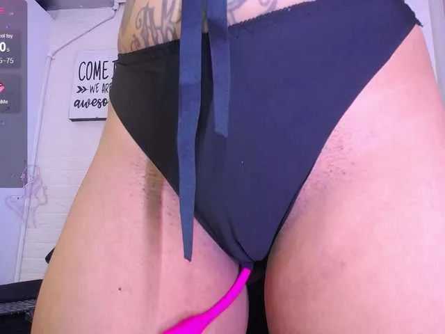 Live sex webcam photo for SunnyGilmore #290531409