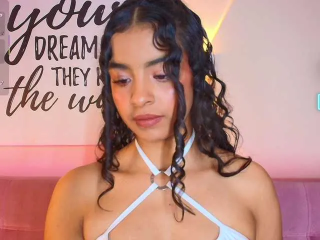 Live sex webcam photo for SunnyGilmore #292311218