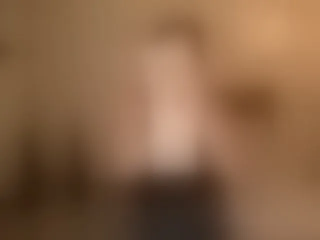 Live sex webcam photo for SunnyRiversX #292698921