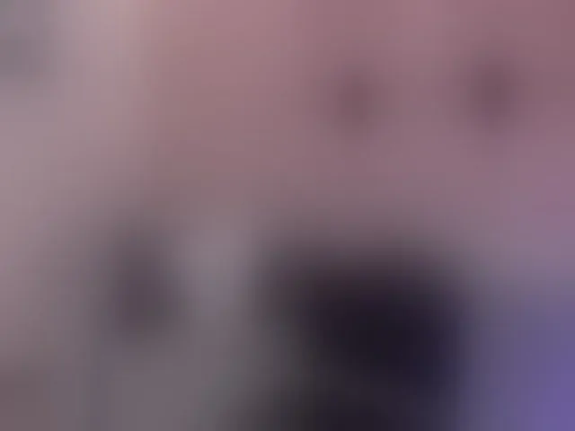 Live sex webcam photo for SunnyRiversX #293468110