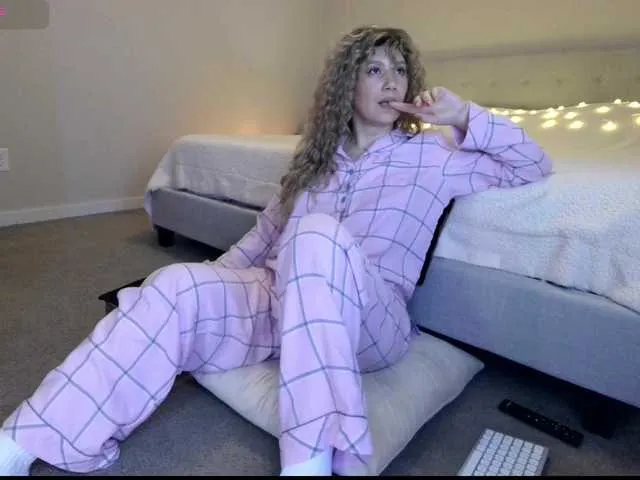 Live sex webcam photo for Sunshine- #290741332