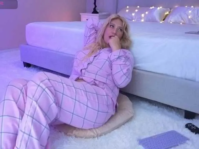 Live sex webcam photo for Sunshine- #291808988