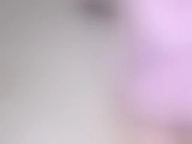 Live sex webcam photo for Sunshine- #292590559
