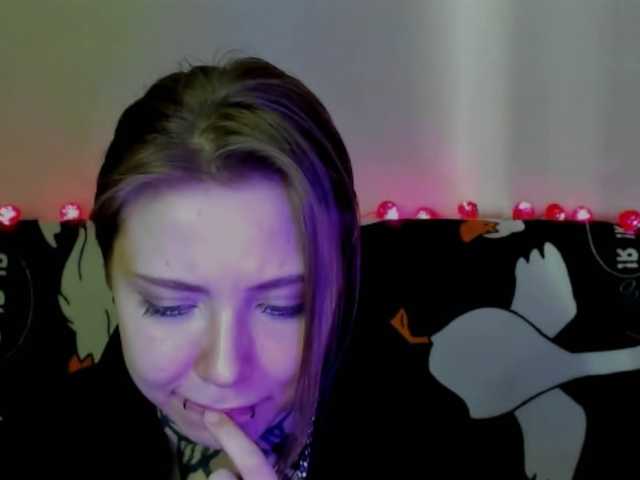 Live sex webcam photo for Sunshine-Aris #290240748