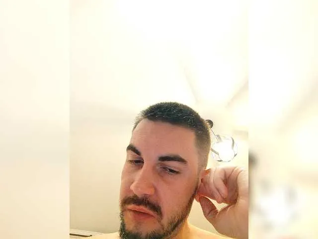 Live sex webcam photo for Super-Jony #277565954