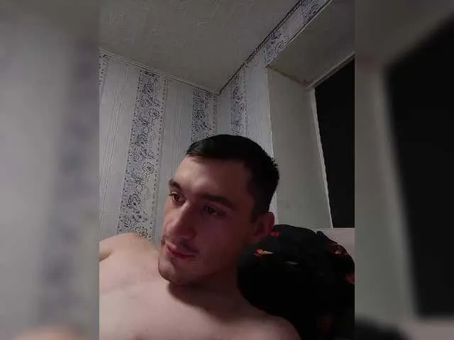 Live sex webcam photo for Super-king57 #293975423