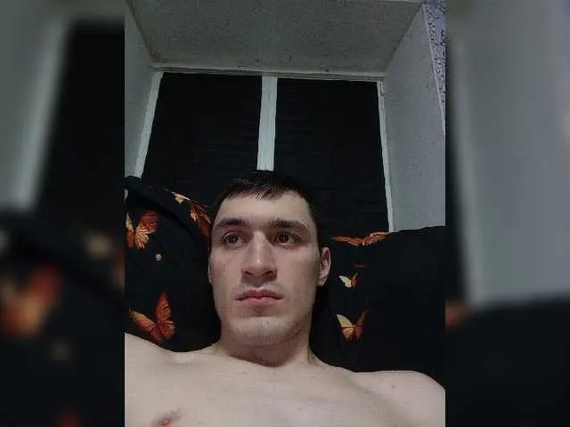 Live sex webcam photo for Super-king57 #293998767