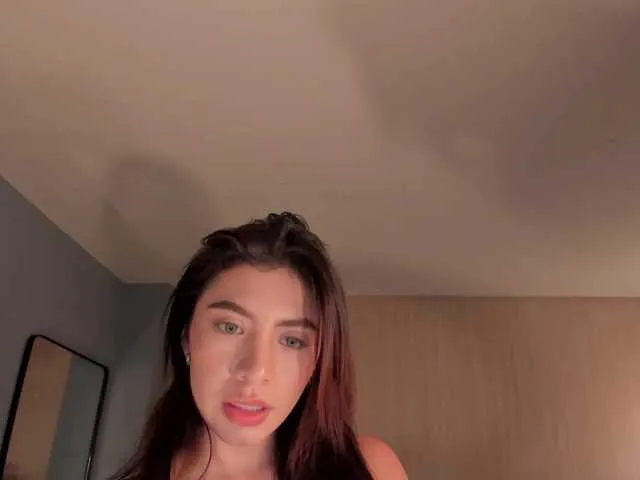 Live sex webcam photo for SusanFarrell #288043039